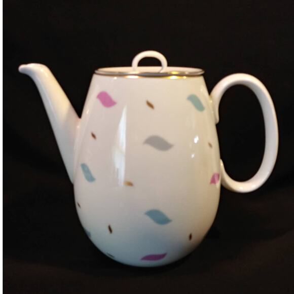 SALE 16Pc. Johann Haviland Coup Tea Set Pastel on White Gold Trim - Picture 3 of 15